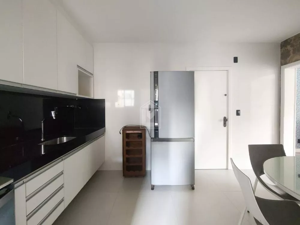 Apartamento à venda com 4 quartos, 130m² - Foto 13