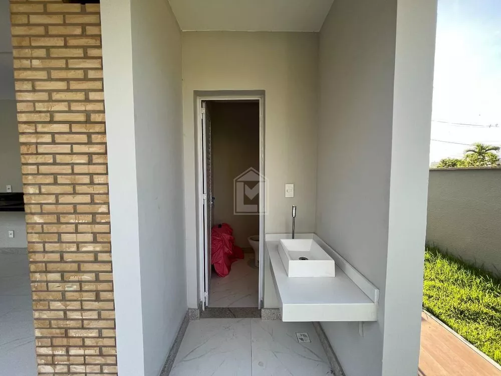 Casa de Condomínio à venda com 4 quartos, 340m² - Foto 3