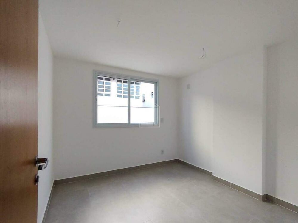 Apartamento à venda com 2 quartos, 109m² - Foto 7