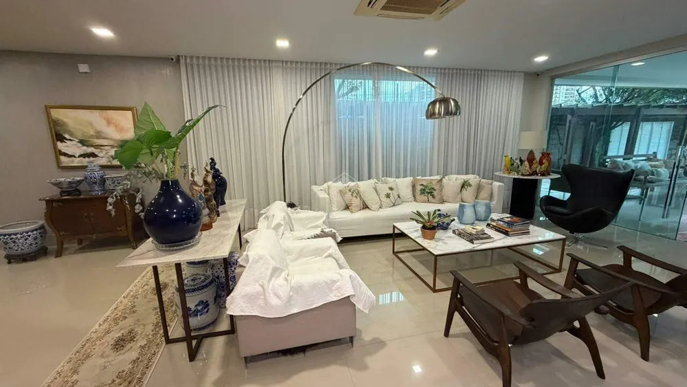 Casa, 4 quartos, 620 m² - Foto 3
