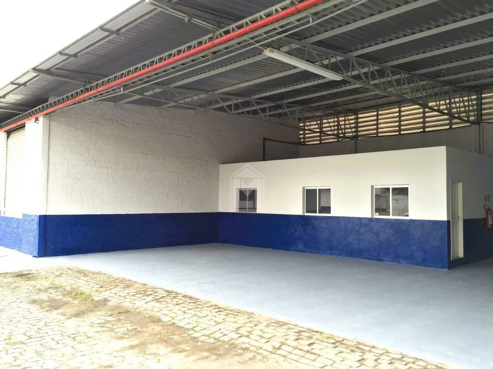 Depósito-Galpão, 1600 m² - Foto 1