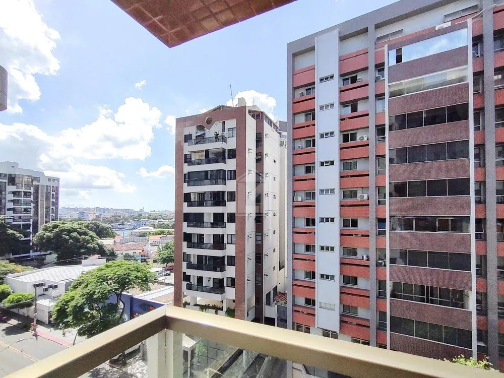 Apartamento à venda com 2 quartos, 64m² - Foto 4