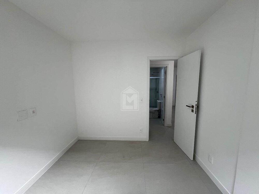 Apartamento para alugar com 2 quartos, 68m² - Foto 1