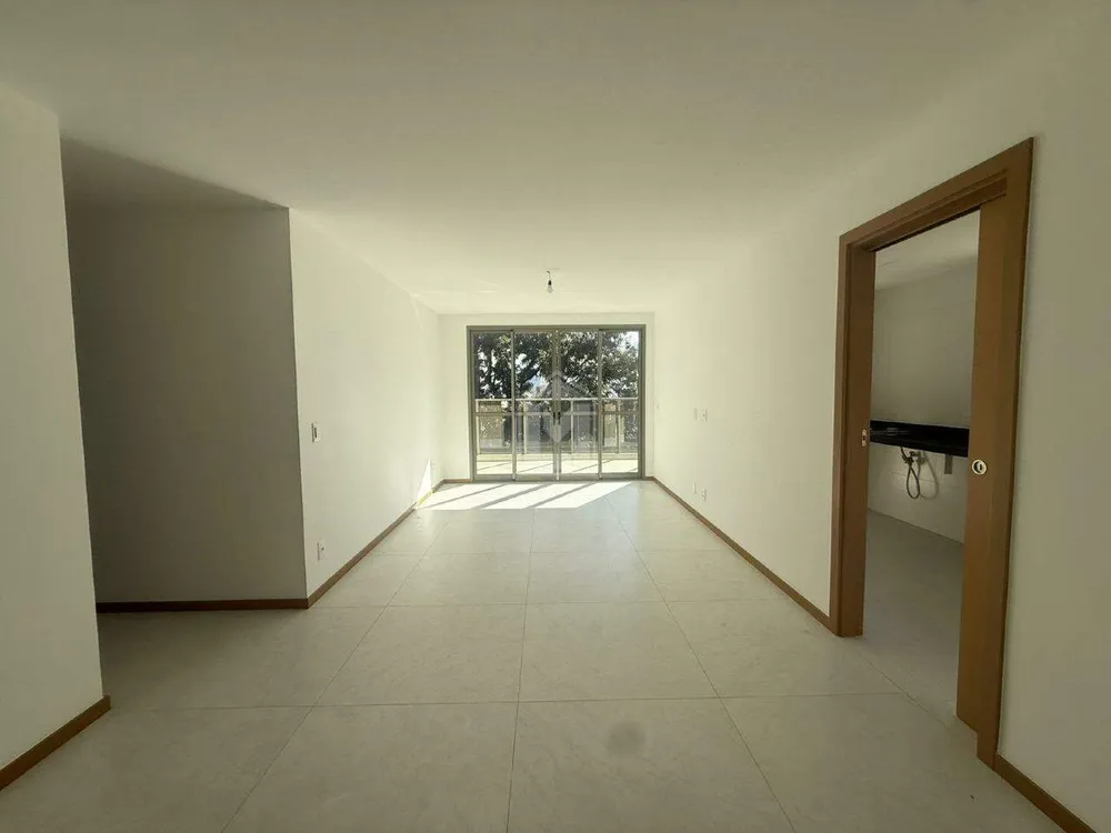 Apartamento, 3 quartos, 132 m² - Foto 1