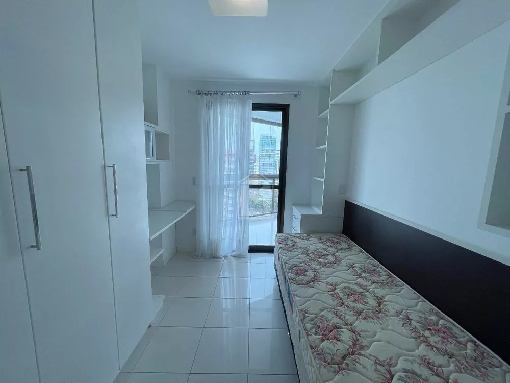 Apartamento à venda com 3 quartos, 120m² - Foto 14