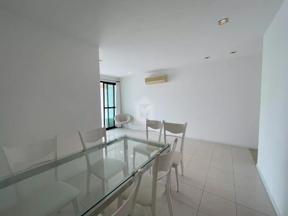 Apartamento à venda com 3 quartos, 120m² - Foto 8