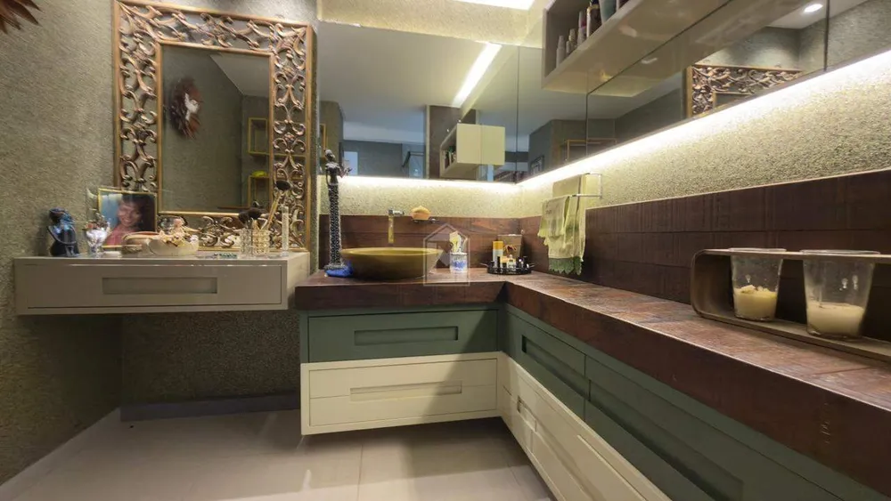 Apartamento, 3 quartos, 170 m² - Foto 1