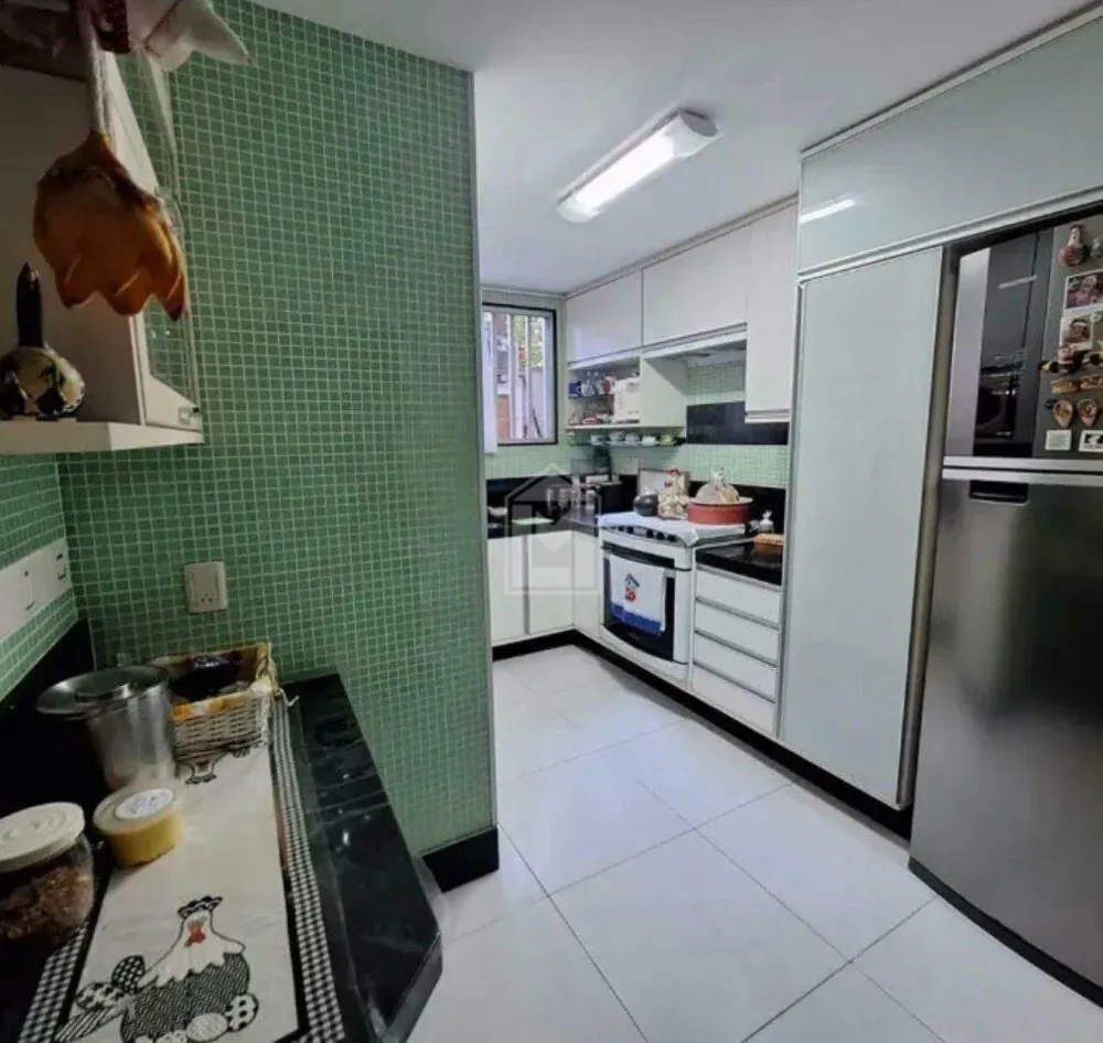 Casa, 4 quartos, 240 m² - Foto 2