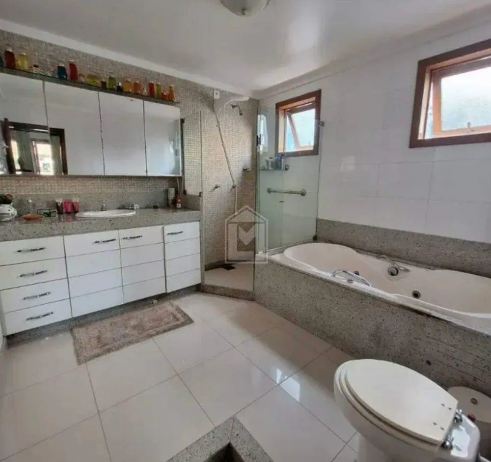 Casa, 4 quartos, 240 m² - Foto 8