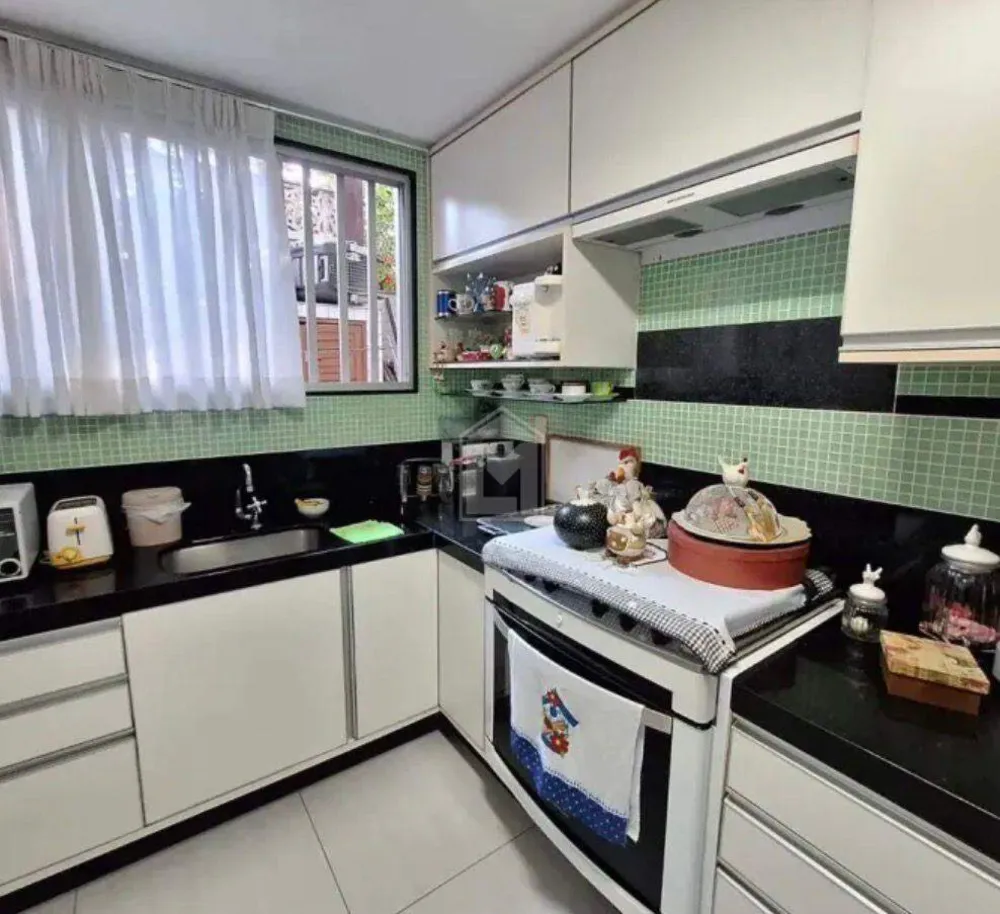 Casa, 4 quartos, 240 m² - Foto 3