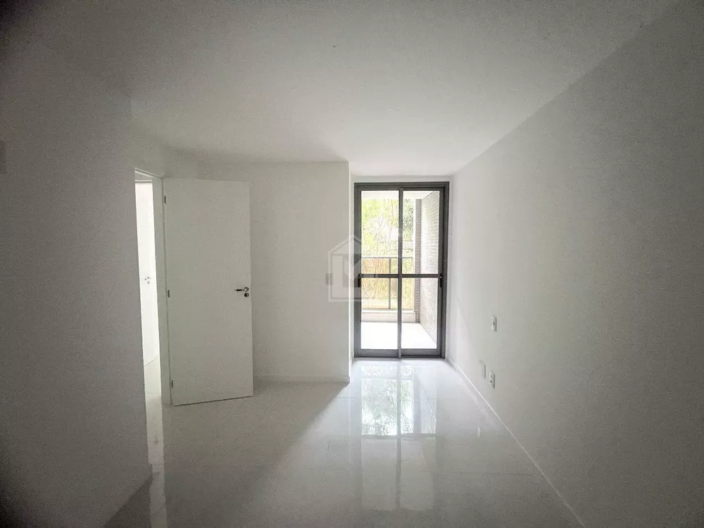 Apartamento à venda com 2 quartos, 65m² - Foto 7