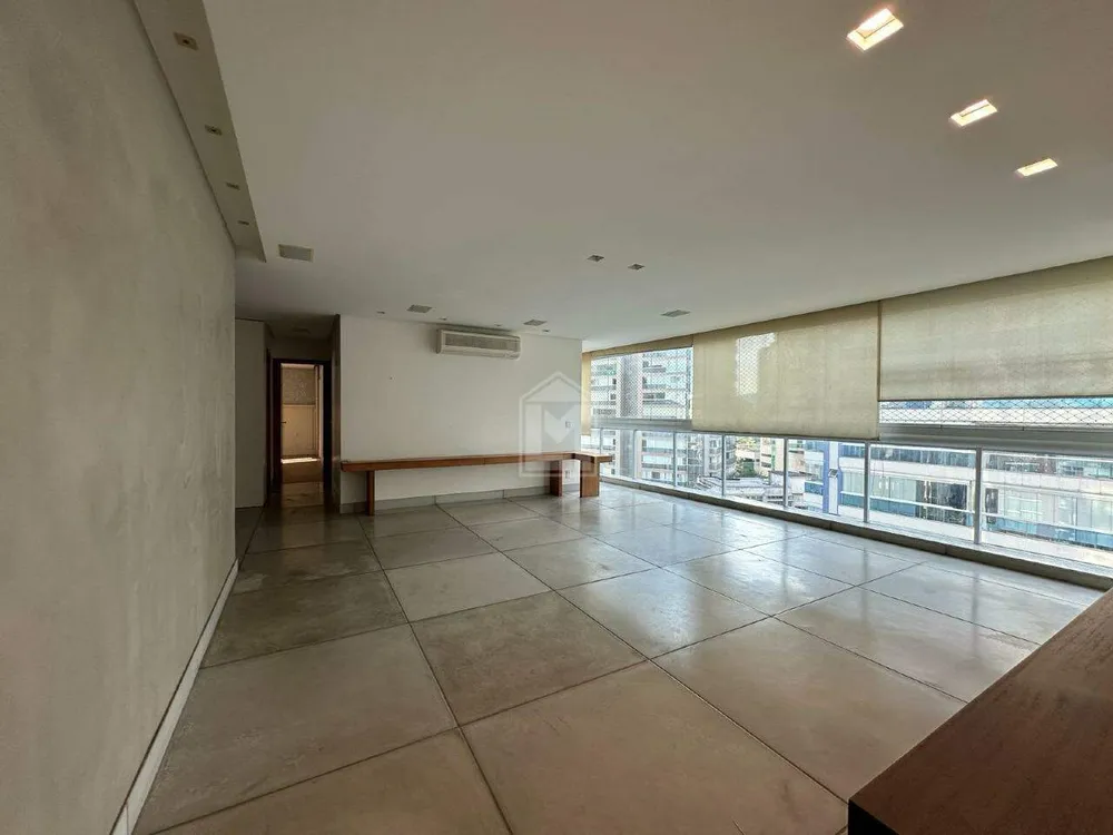 Apartamento, 3 quartos, 170 m² - Foto 1