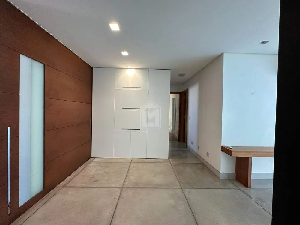 Apartamento, 3 quartos, 170 m² - Foto 2