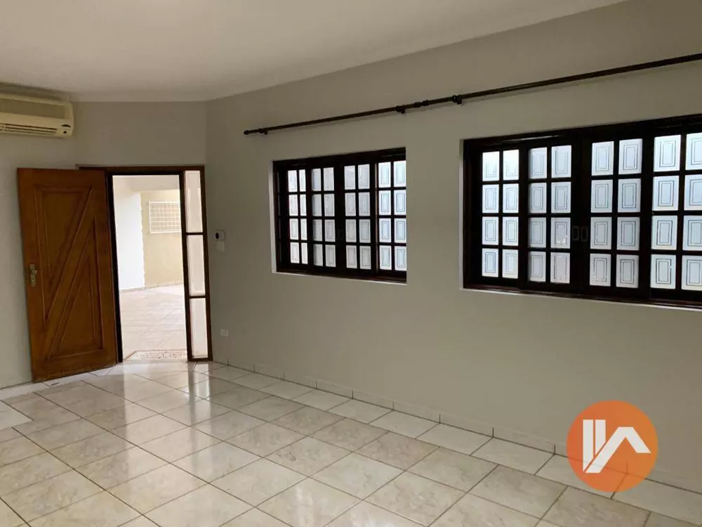 Casa, 3 quartos, 220 m² - Foto 17