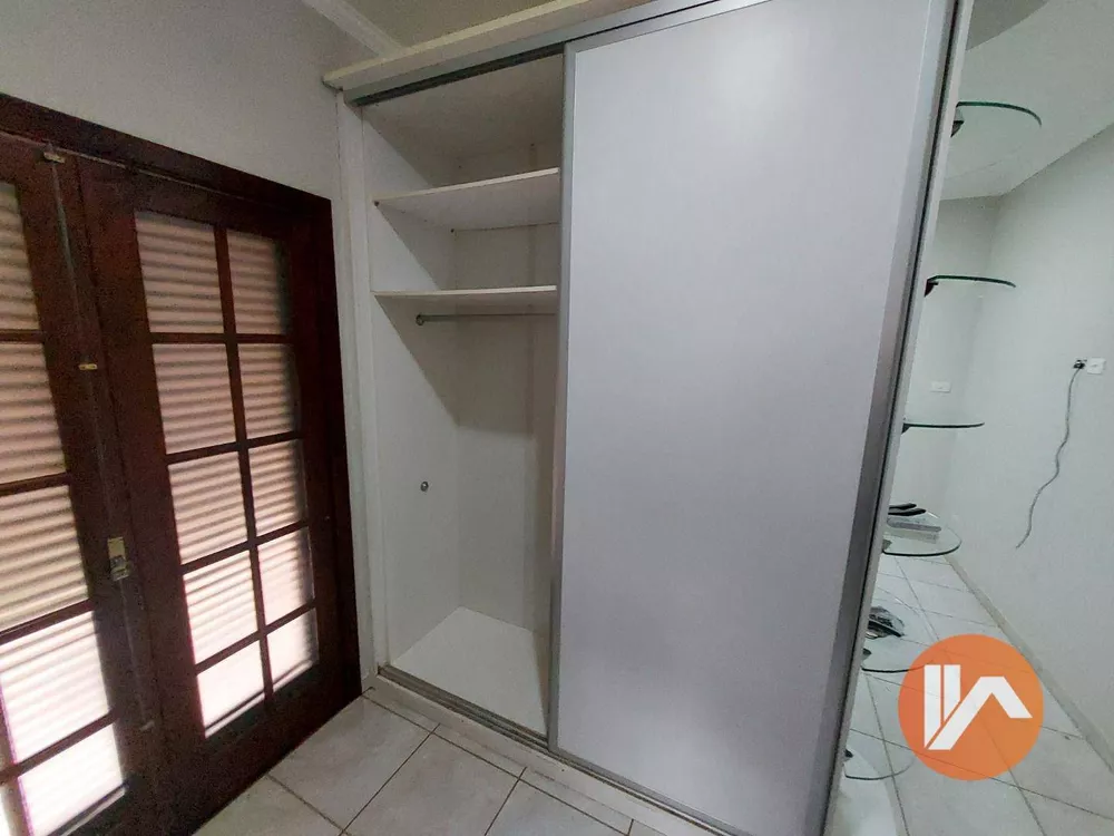 Casa, 3 quartos, 220 m² - Foto 20