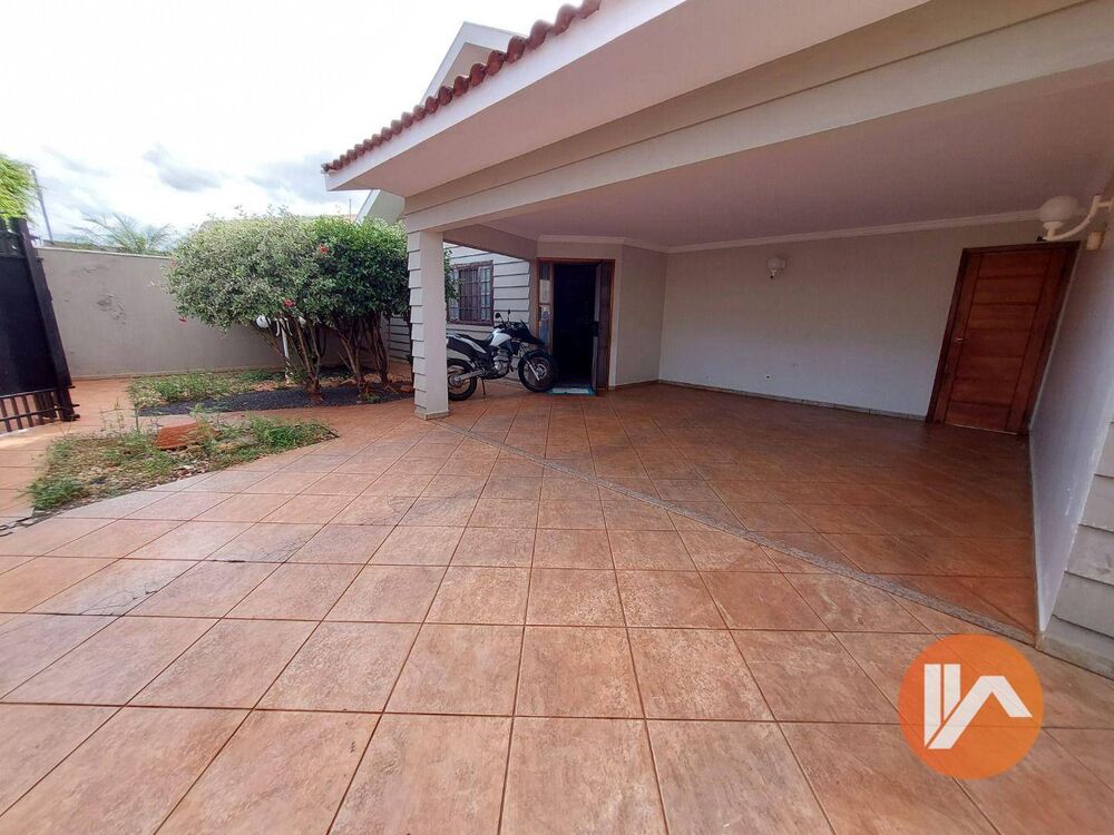 Casa, 3 quartos, 220 m² - Foto 36