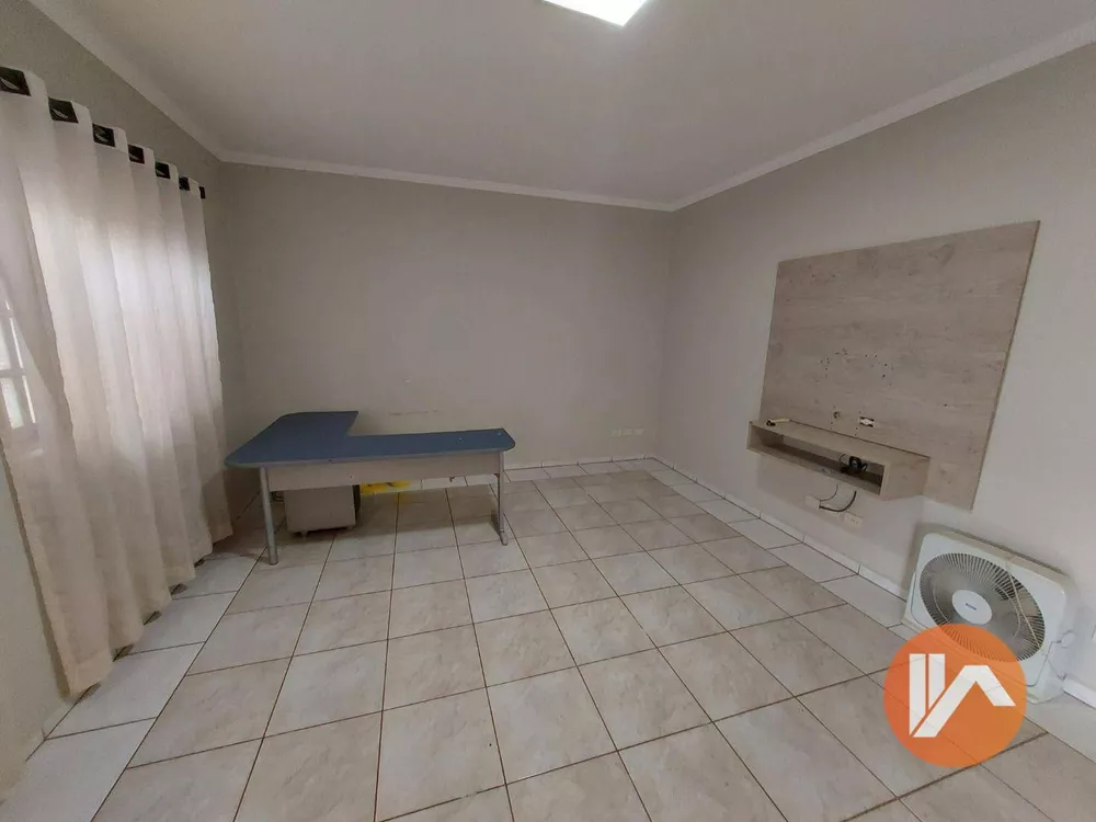 Casa, 3 quartos, 220 m² - Foto 12