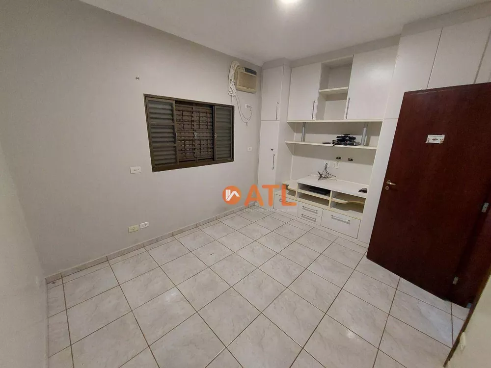 Casa, 3 quartos, 220 m² - Foto 3