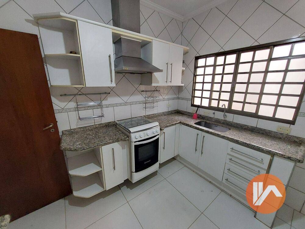 Casa, 3 quartos, 220 m² - Foto 42