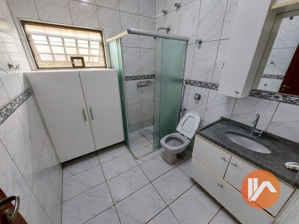 Casa, 3 quartos, 220 m² - Foto 32