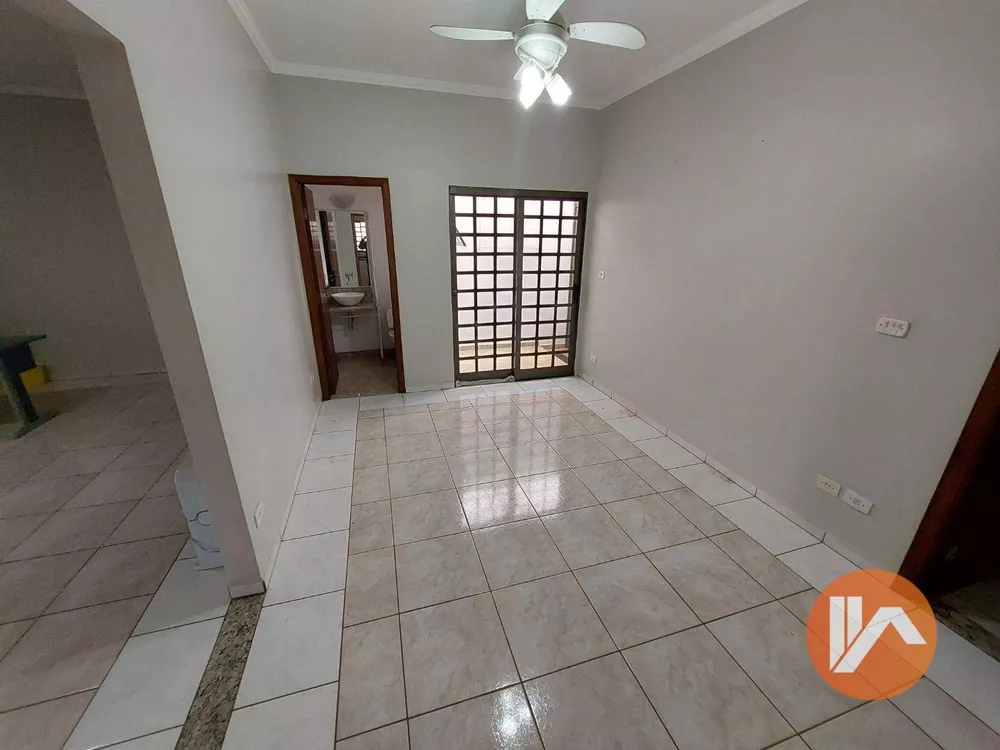 Casa, 3 quartos, 220 m² - Foto 16