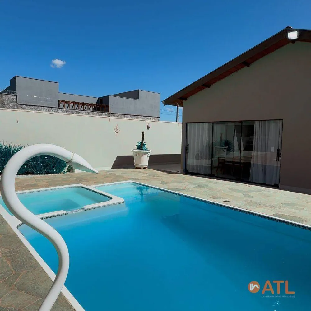 Casa, 3 quartos, 112 m² - Foto 2