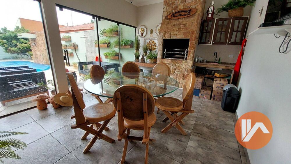 Casa, 4 quartos, 312 m² - Foto 3