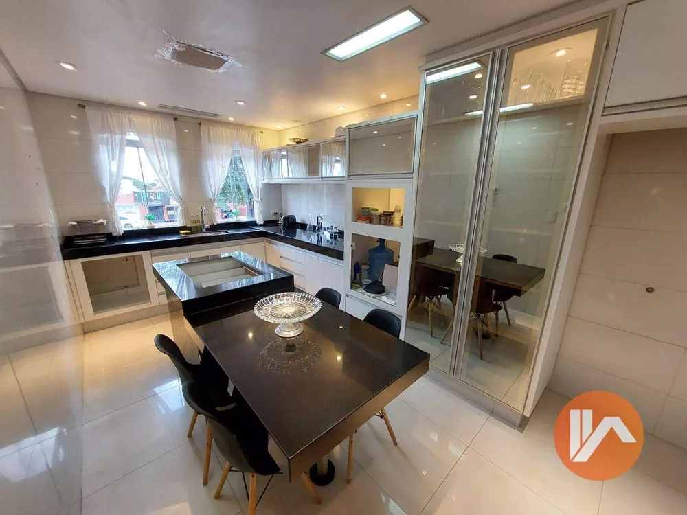 Casa, 3 quartos, 320 m² - Foto 4