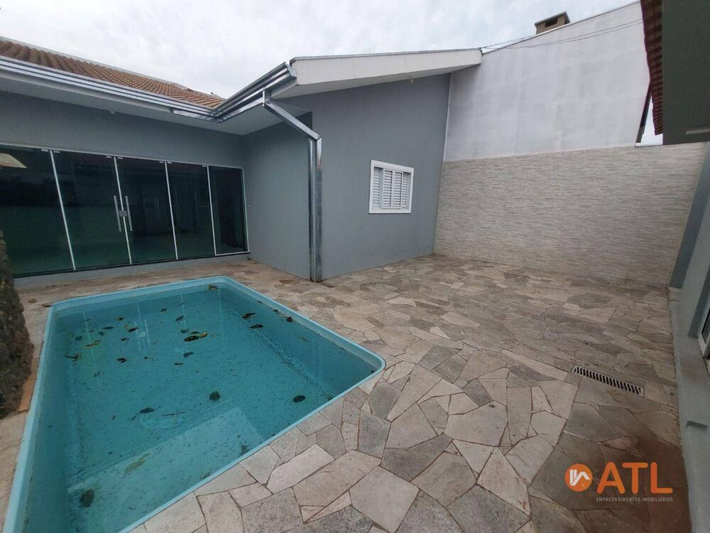 Casa, 5 quartos, 183 m² - Foto 2