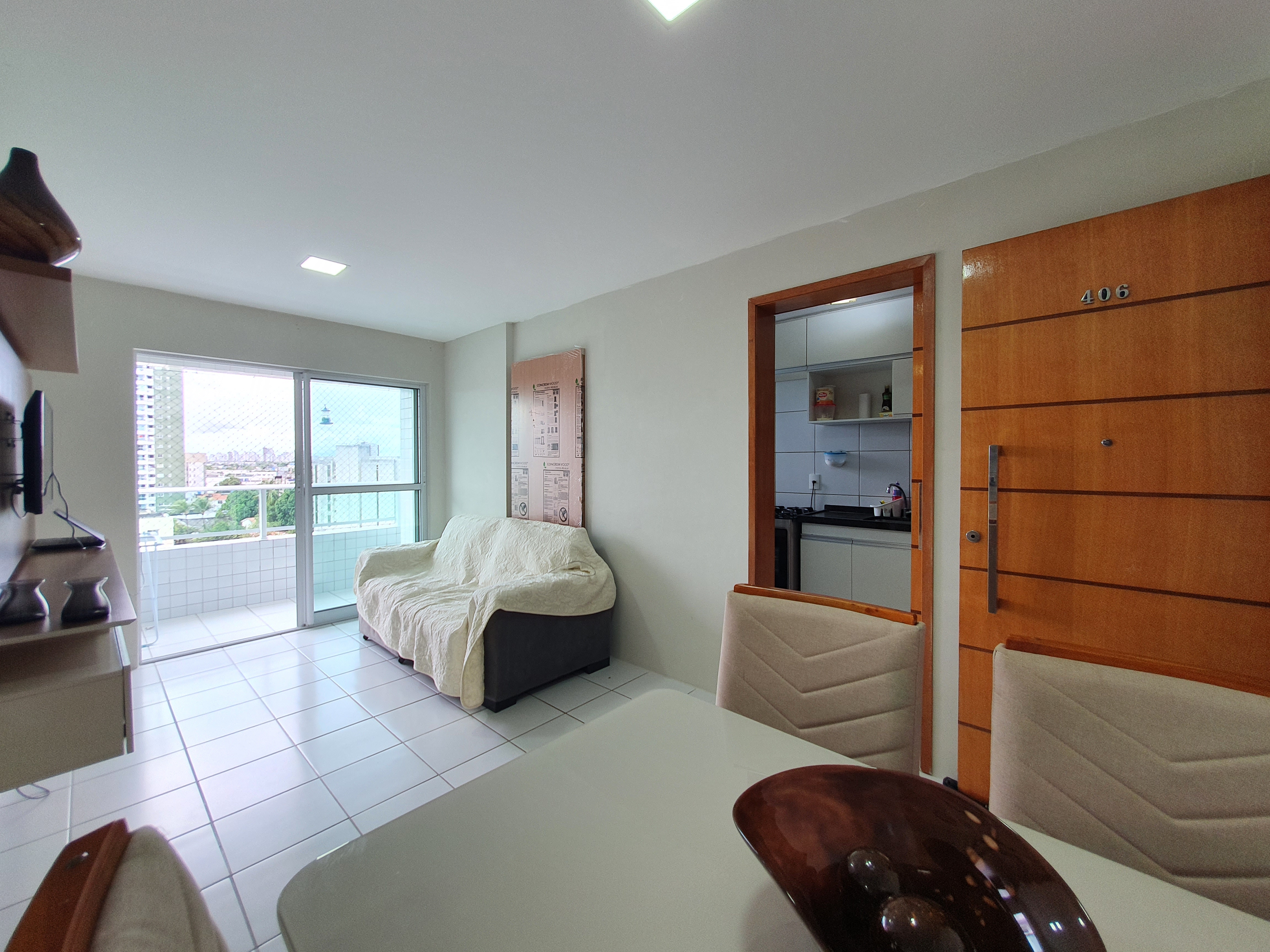 Apartamento à venda com 3 quartos, 68m² - Foto 4