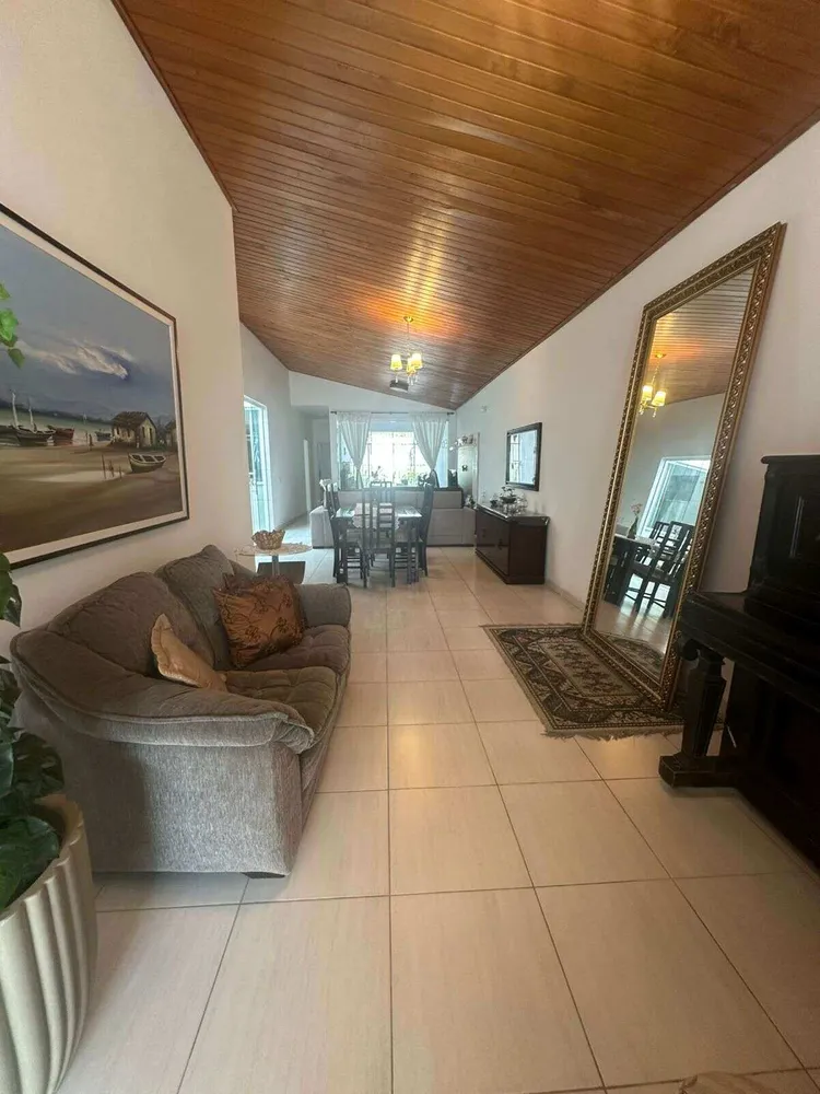Casa, 3 quartos, 177 m² - Foto 4