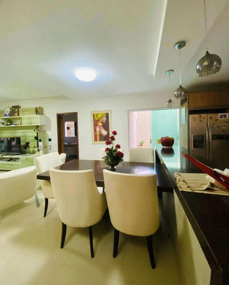 Casa, 3 quartos, 715 m² - Foto 3