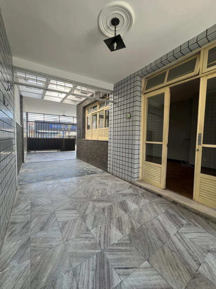 Casa, 5 quartos, 304 m² - Foto 5