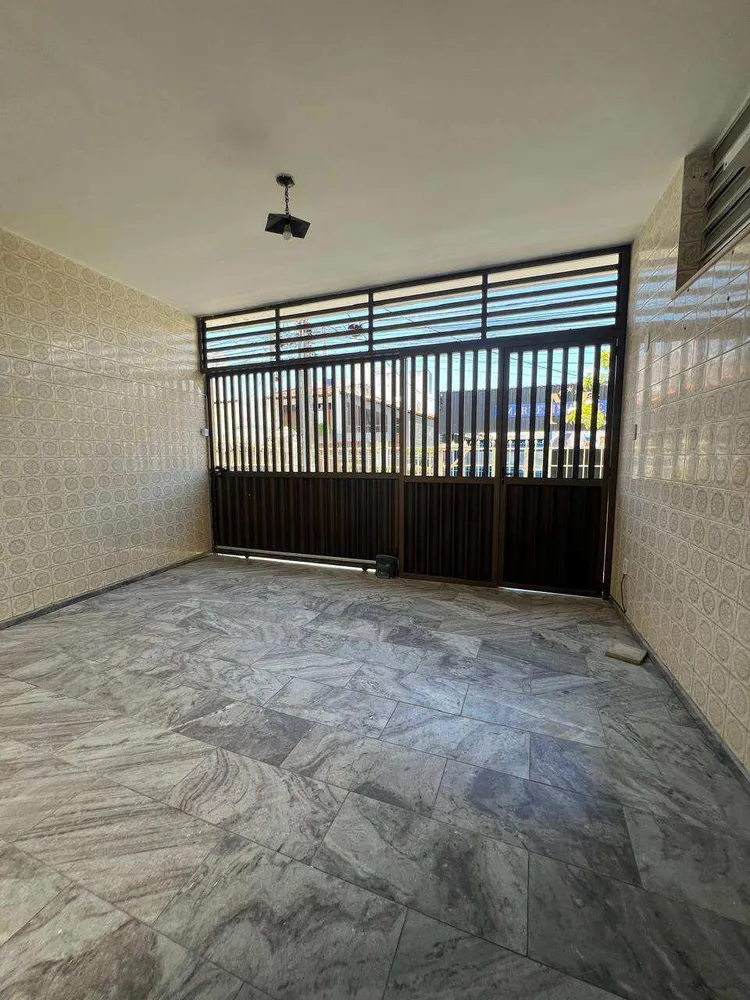 Casa, 5 quartos, 304 m² - Foto 4