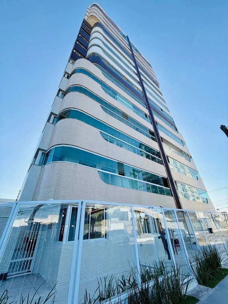 Apartamento, 3 quartos, 140 m² - Foto 1