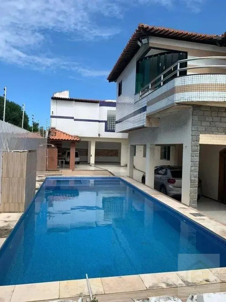 Sobrado, 6 quartos, 600 m² - Foto 1