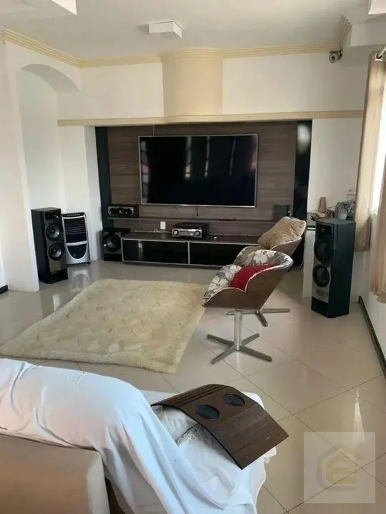 Sobrado, 6 quartos, 600 m² - Foto 8