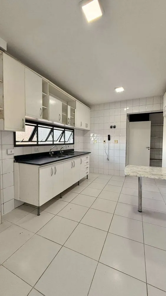 Apartamento, 4 quartos, 194 m² - Foto 9