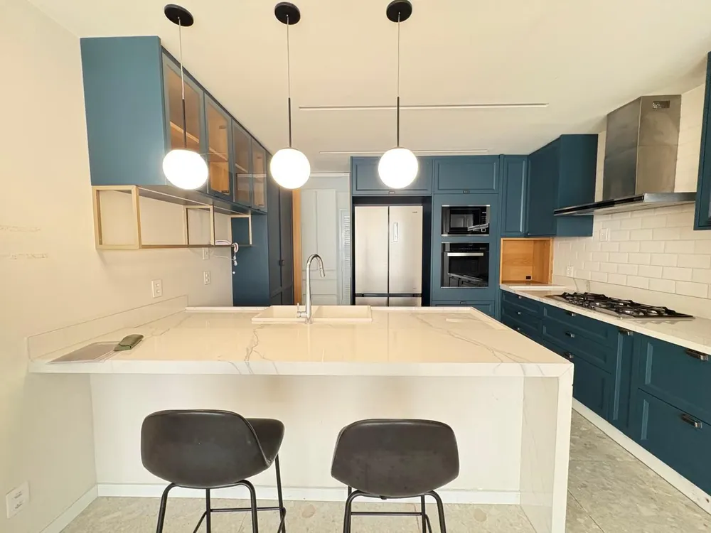 Apartamento, 4 quartos, 140 m² - Foto 1