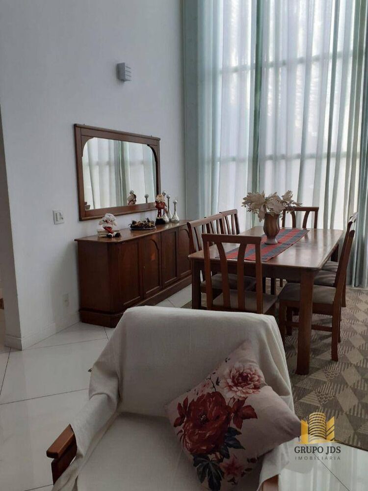 Casa, 3 quartos, 250 m² - Foto 3