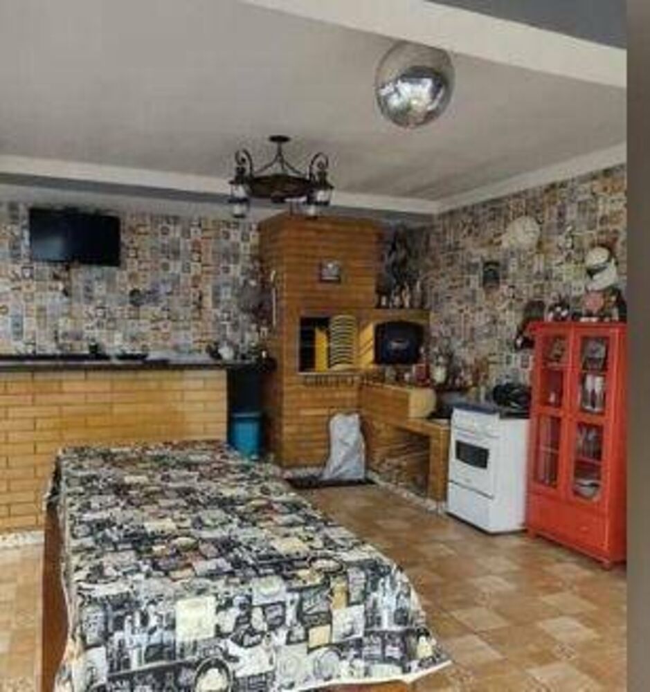 Casa, 3 quartos, 311 m² - Foto 1