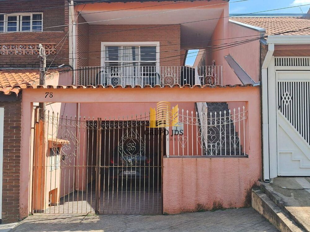 Casa, 2 quartos, 136 m² - Foto 1