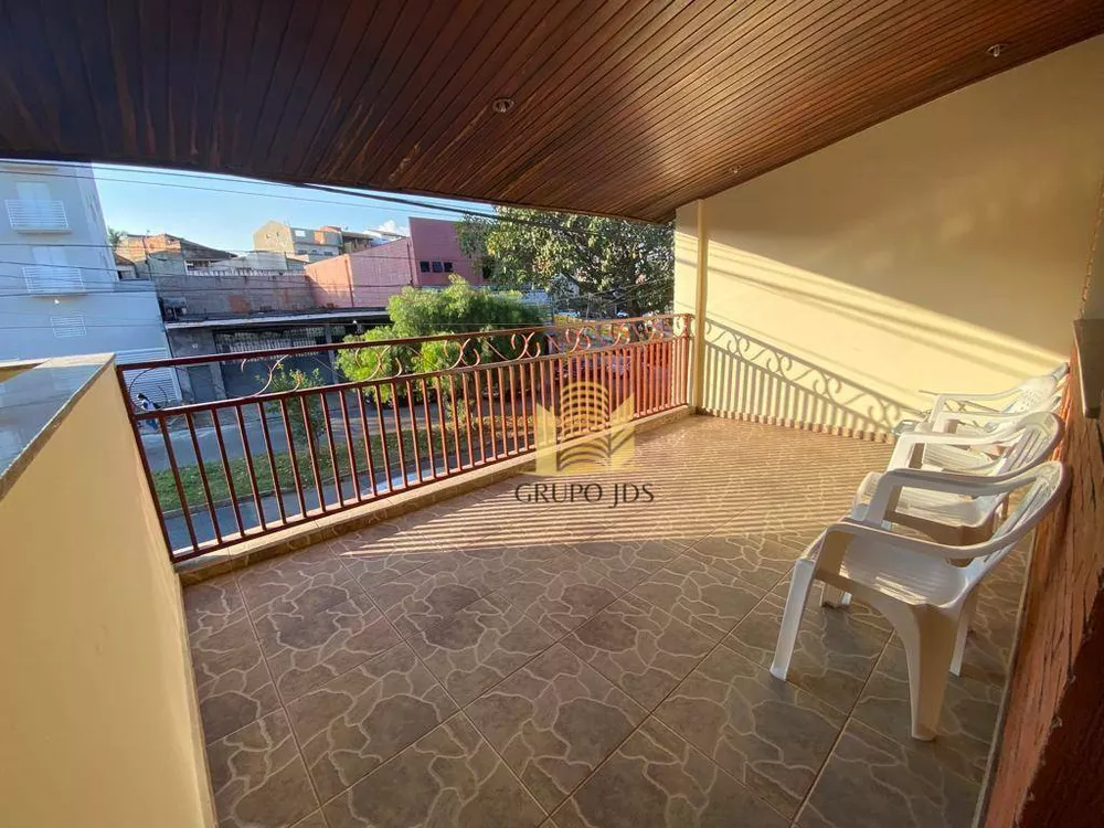 Sobrado, 3 quartos, 200 m² - Foto 12
