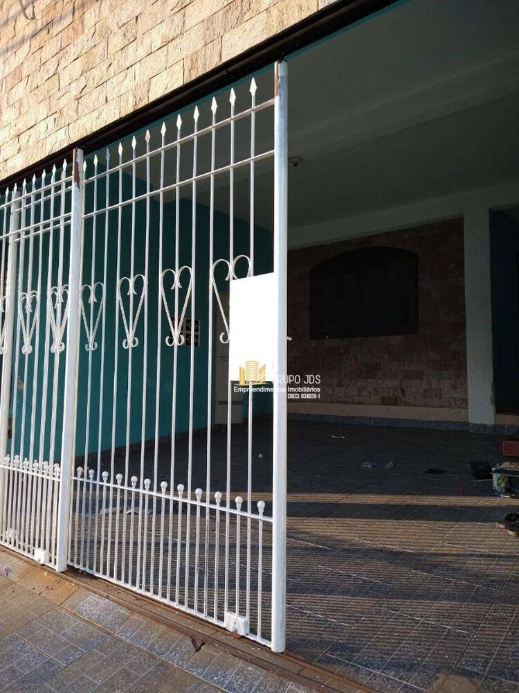 Casa, 4 quartos, 226 m² - Foto 3