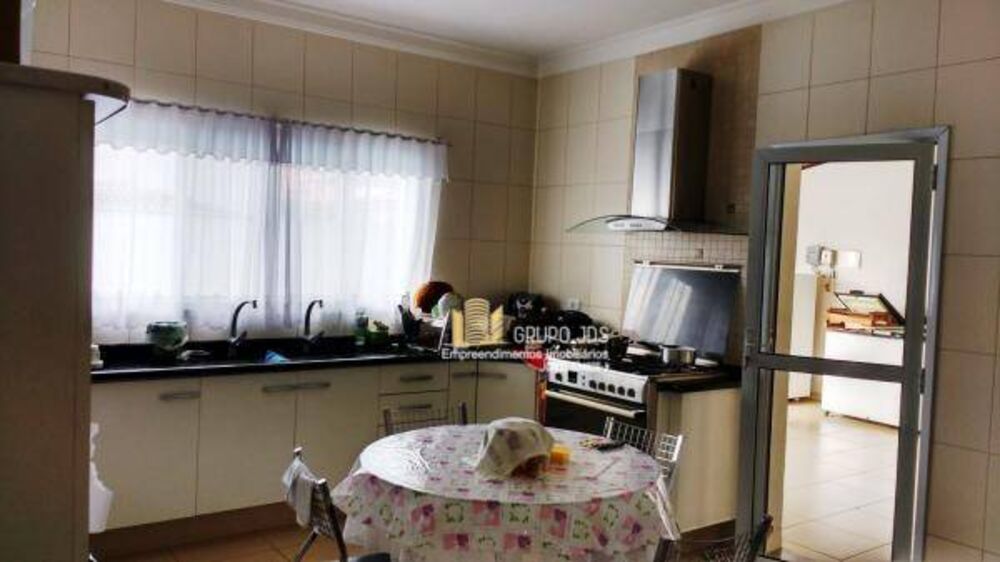 Casa, 3 quartos, 260 m² - Foto 11