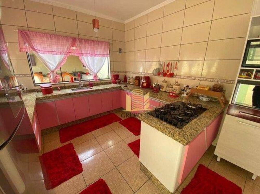 Casa, 3 quartos, 170 m² - Foto 1