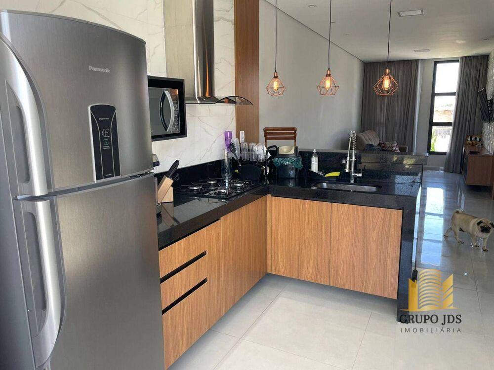 Sobrado, 3 quartos, 284 m² - Foto 2
