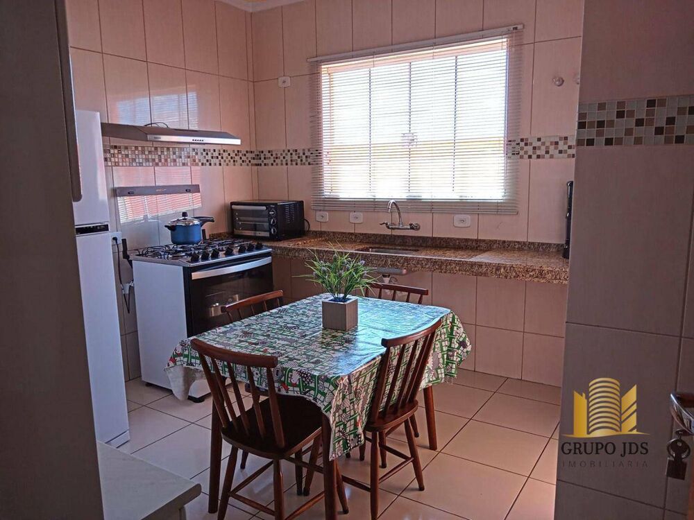 Casa, 3 quartos, 170 m² - Foto 3