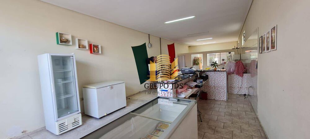 Casa, 3 quartos, 280 m² - Foto 2