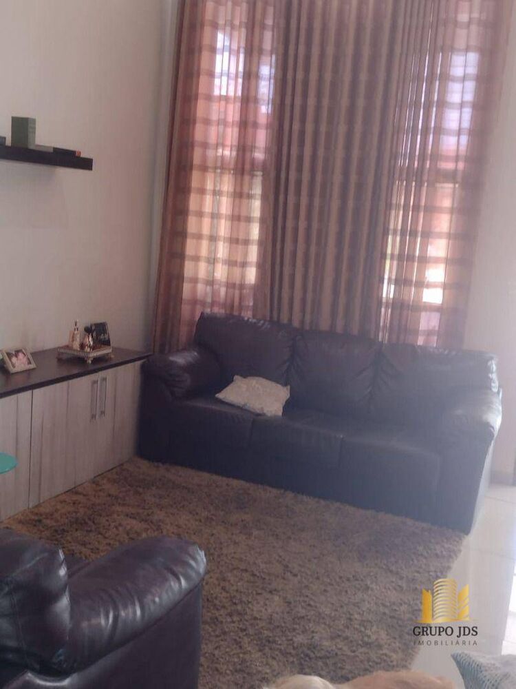 Casa, 3 quartos, 93 m² - Foto 2